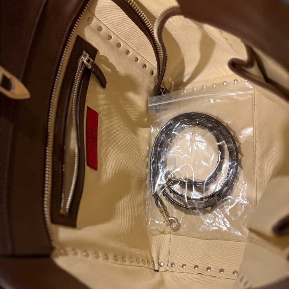 Valentino Garavani Rockstud Double Handle Tote - Soft Calfskin Leather - (Rubin) - Picture 6 of 9
